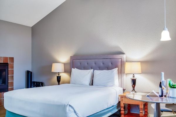 Inn at Haystack Rock (Cannon Beach)